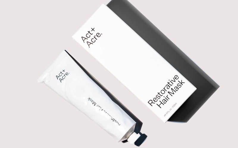 Niacinamide-enriched professional skincare treatment in clinic